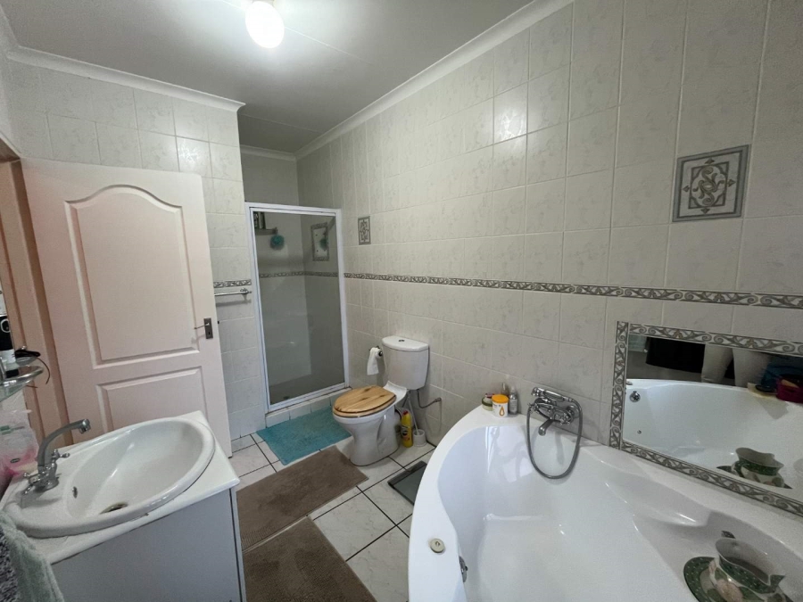 3 Bedroom Property for Sale in Keidebees Northern Cape